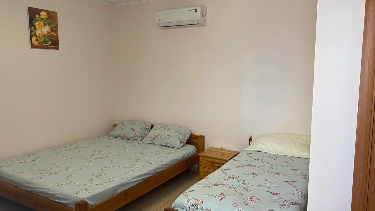 Mini-Hotel Luch โอเดสซา ภายนอก รูปภาพ